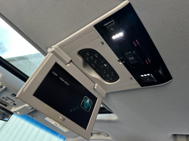 Used 2020 GMC Yukon XL Denali w/ Denali Ultimate Package image 42