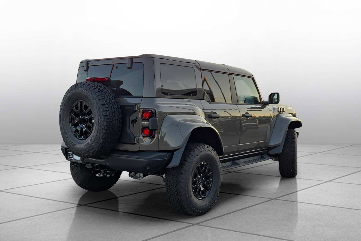 New 2026 Ford Bronco Raptor AWD/4WD image 14