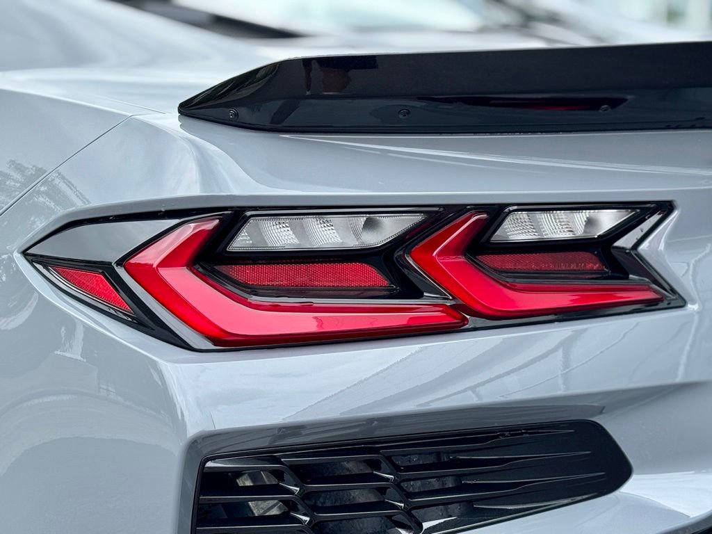 Used 2025 Chevrolet Corvette Z06 w/ Battery Protection Package image 20