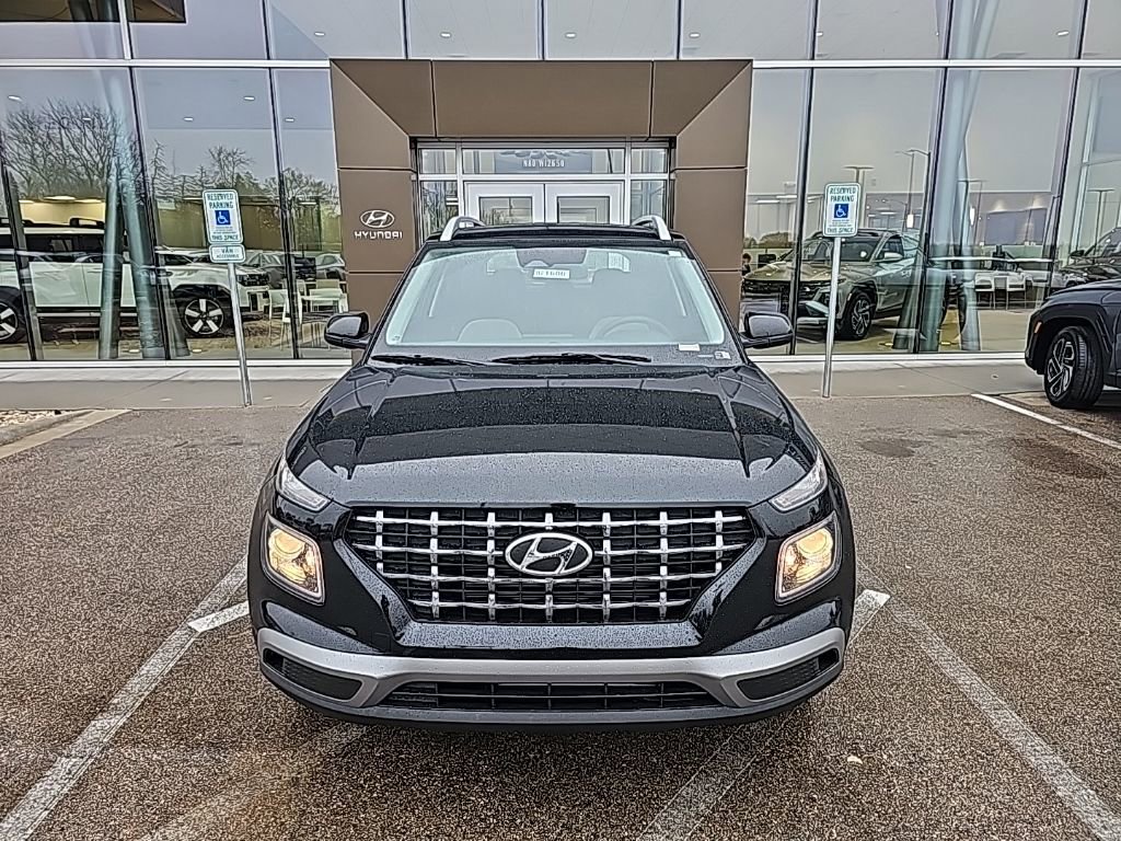 New 2026 Hyundai Venue SEL FWD image 8