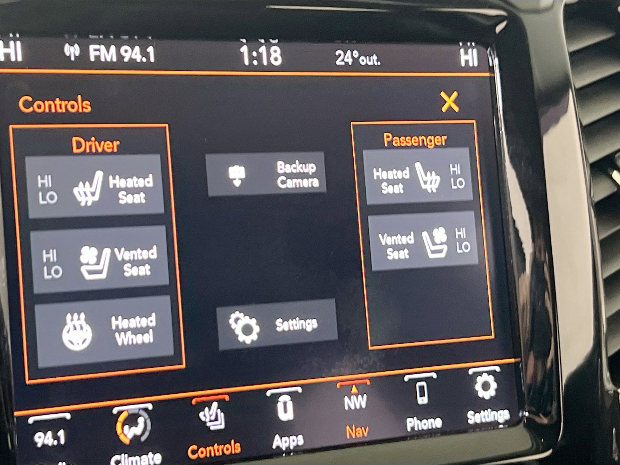 Used 2022 Jeep Cherokee Limited w/ Elite Package image 20