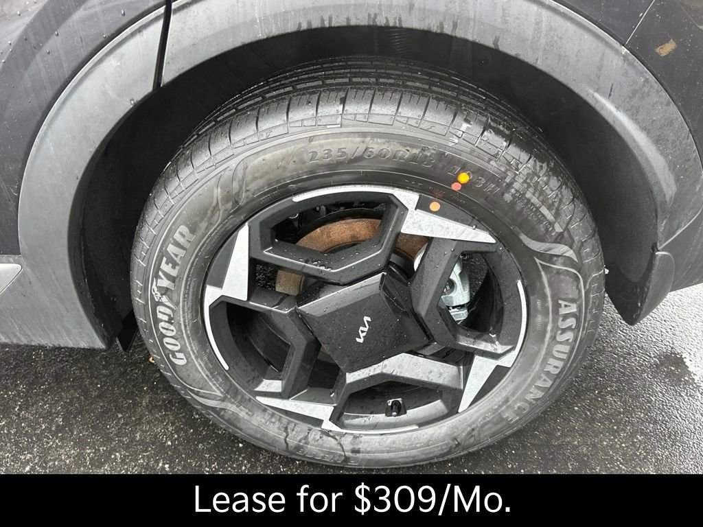 New 2026 Kia Sportage EX image 38