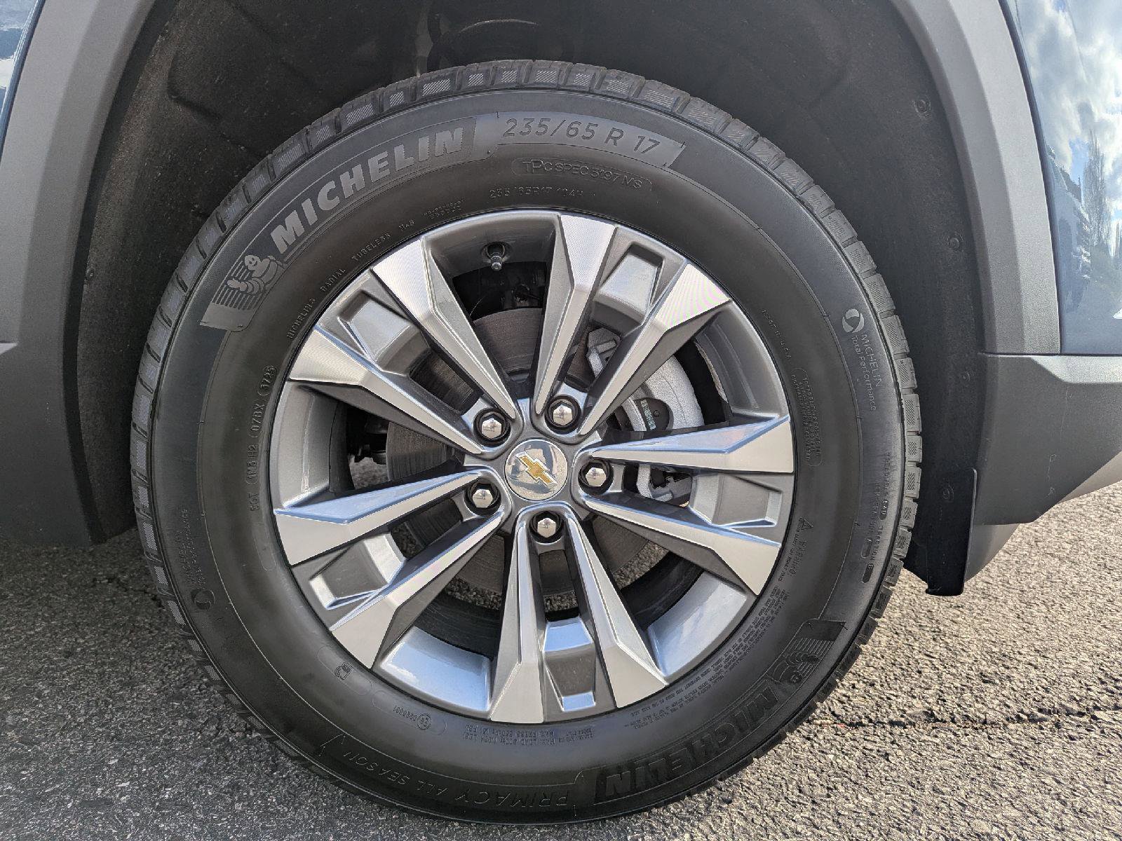 New 2026 Chevrolet Equinox LT image 19