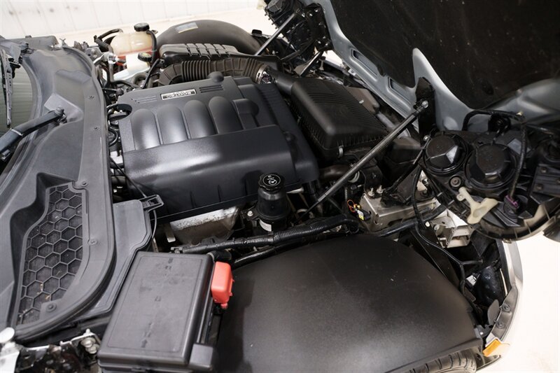 Used 2008 Saturn Sky w/ Premium Trim Package RWD image 24