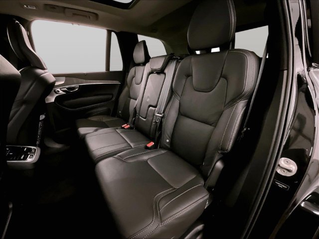 Used 2023 Volvo XC90 B6 Ultimate AWD/4WD image 25