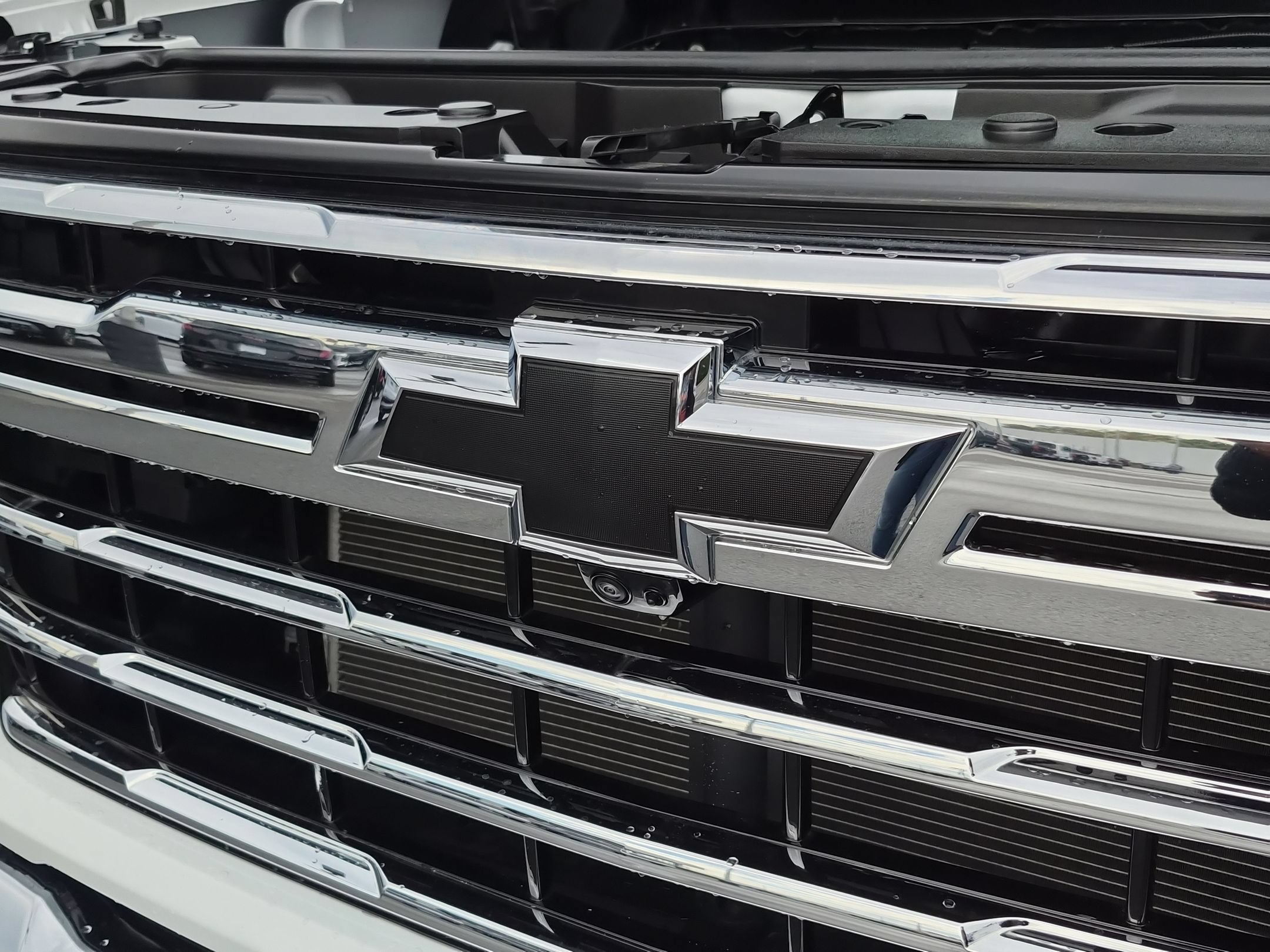 Certified 2025 Chevrolet Silverado 2500 LTZ w/ LTZ Premium Package AWD/4WD image 32