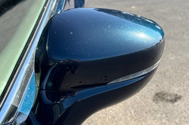 Used 2022 Chrysler Pacifica Touring-L FWD image 53