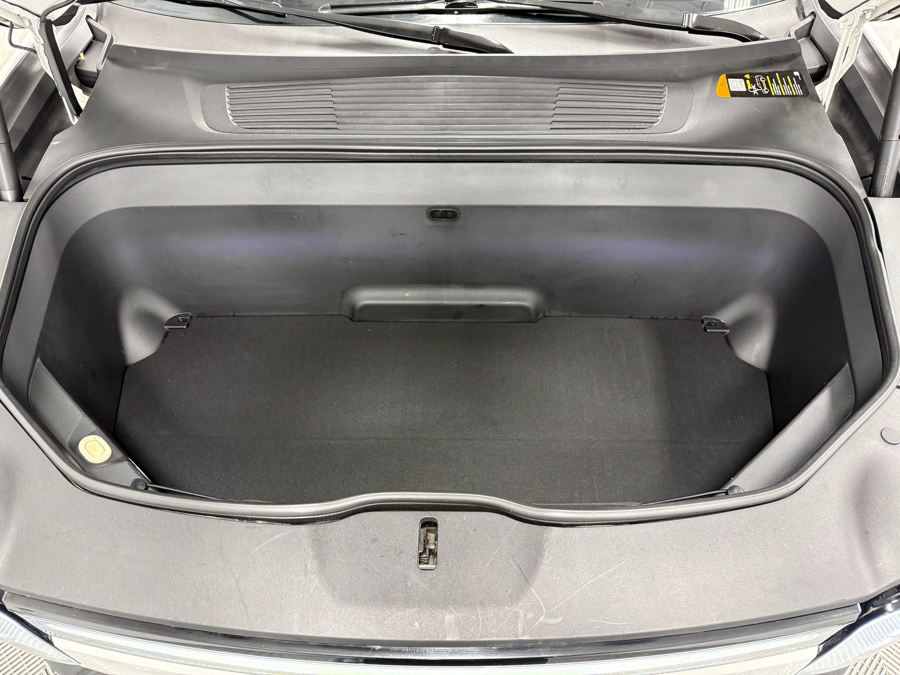 Used 2023 Rivian R1S Launch Edition Quad AWD/4WD image 39