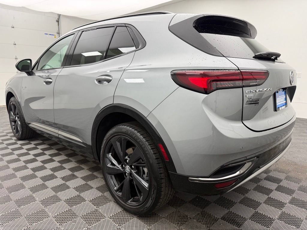 Used 2023 Buick Envision Essence w/ Sport Touring Package AWD/4WD image 14