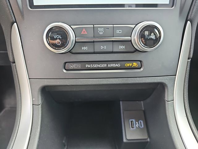 Used 2024 Ford Edge SE w/ Black Appearance Package image 28