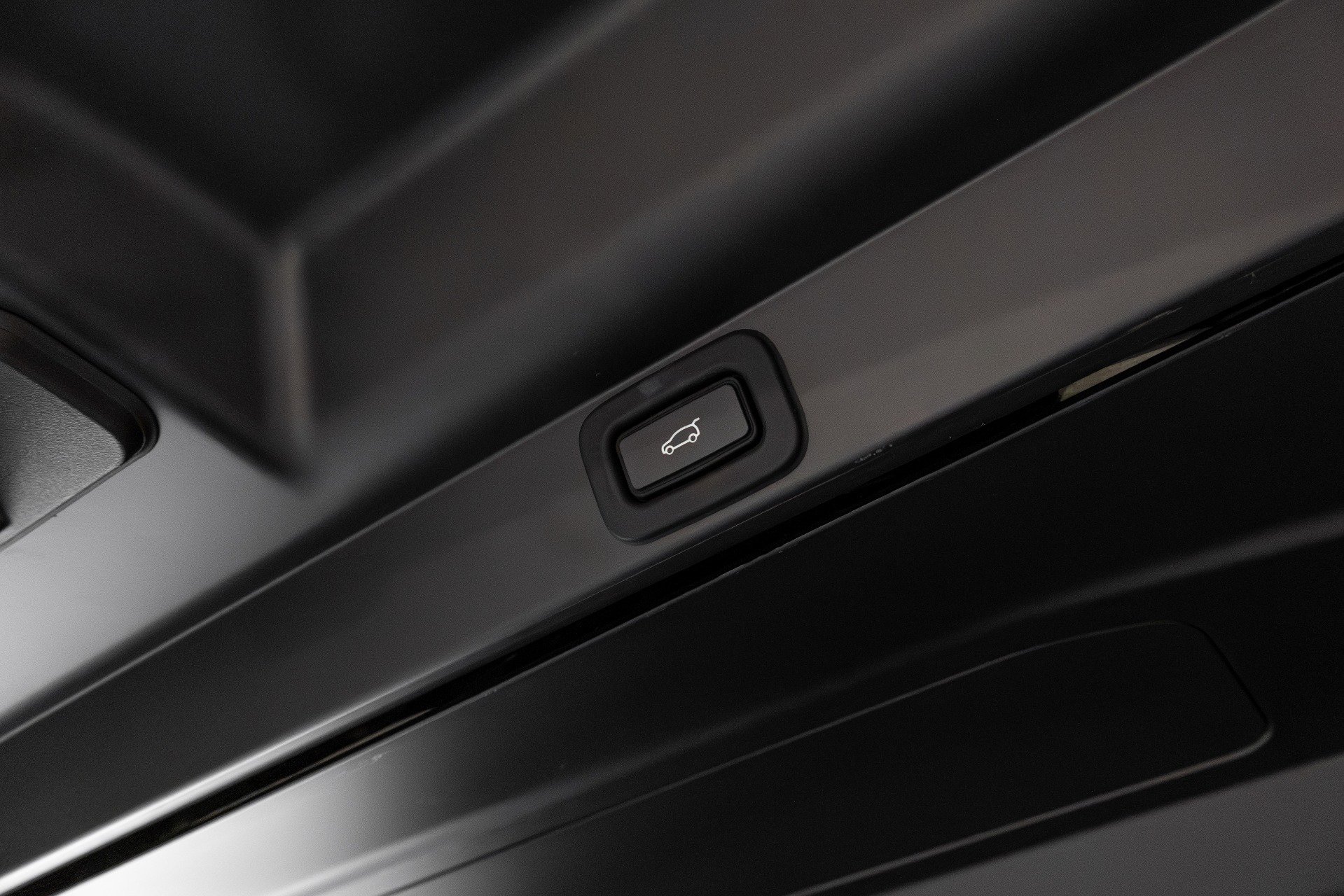 Used 2023 Land Rover Range Rover Long Wheelbase Autobiography image 31