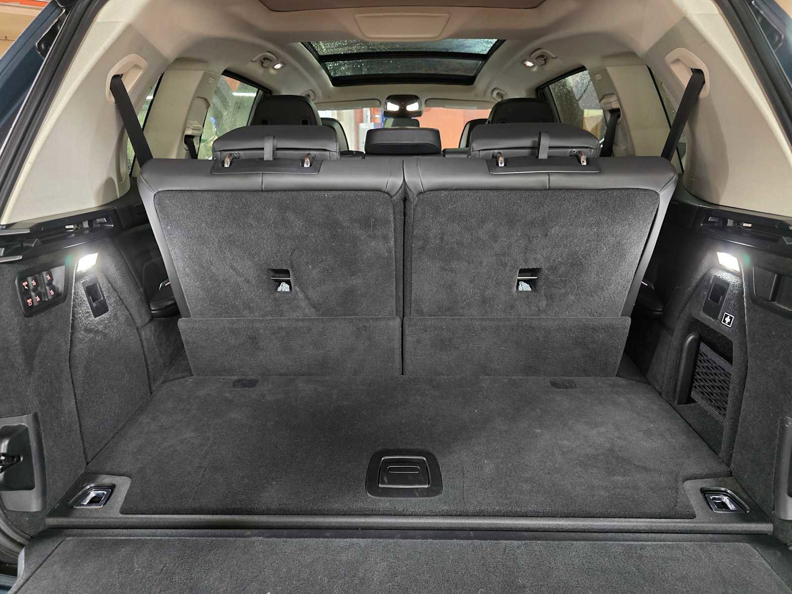 Used 2023 BMW X7 xDrive40i image 17