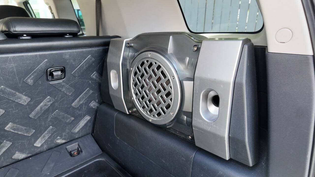 Used 2008 Toyota FJ Cruiser 4WD image 15
