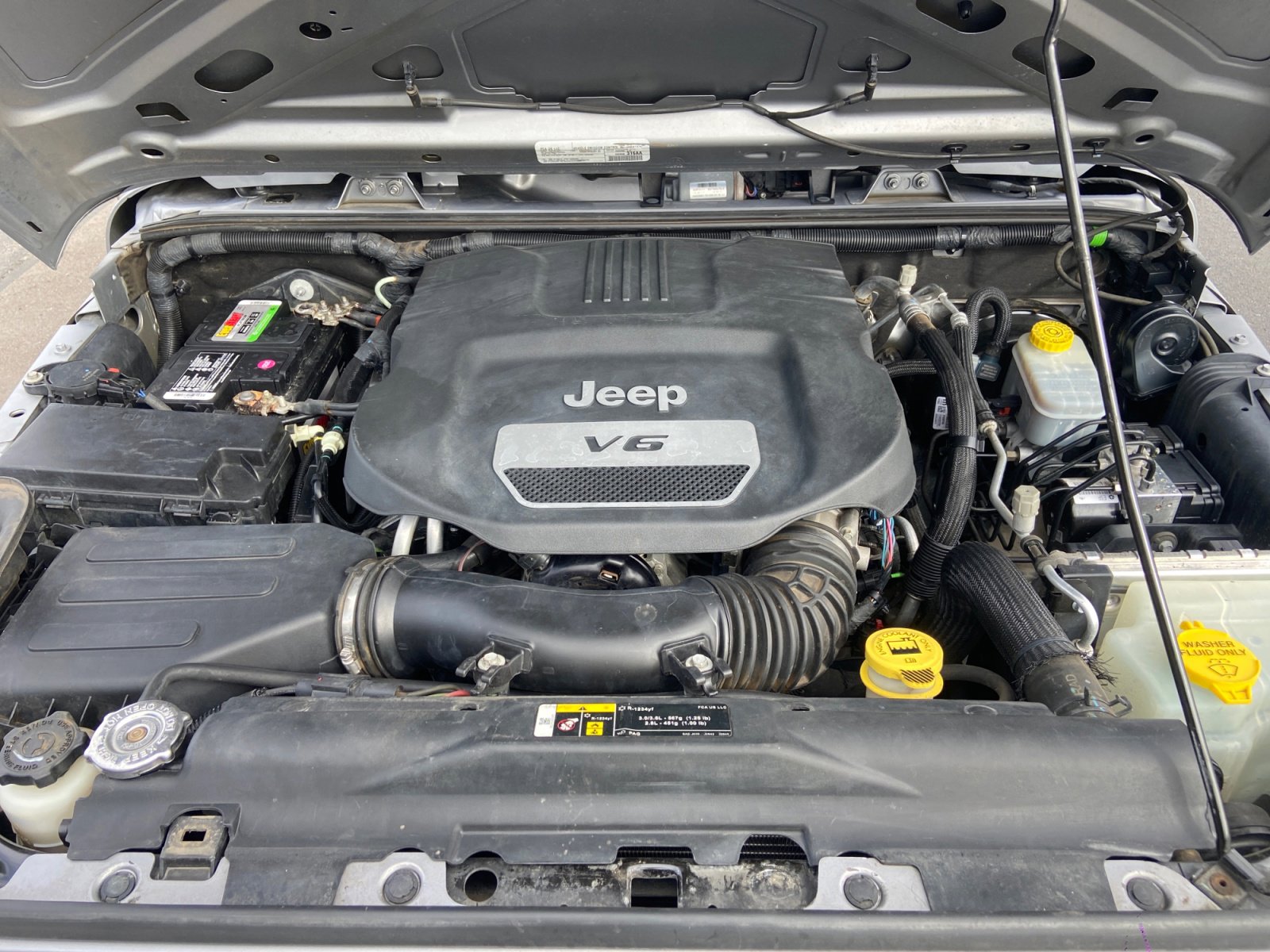 Used 2018 Jeep Wrangler Unlimited Sport S image 22