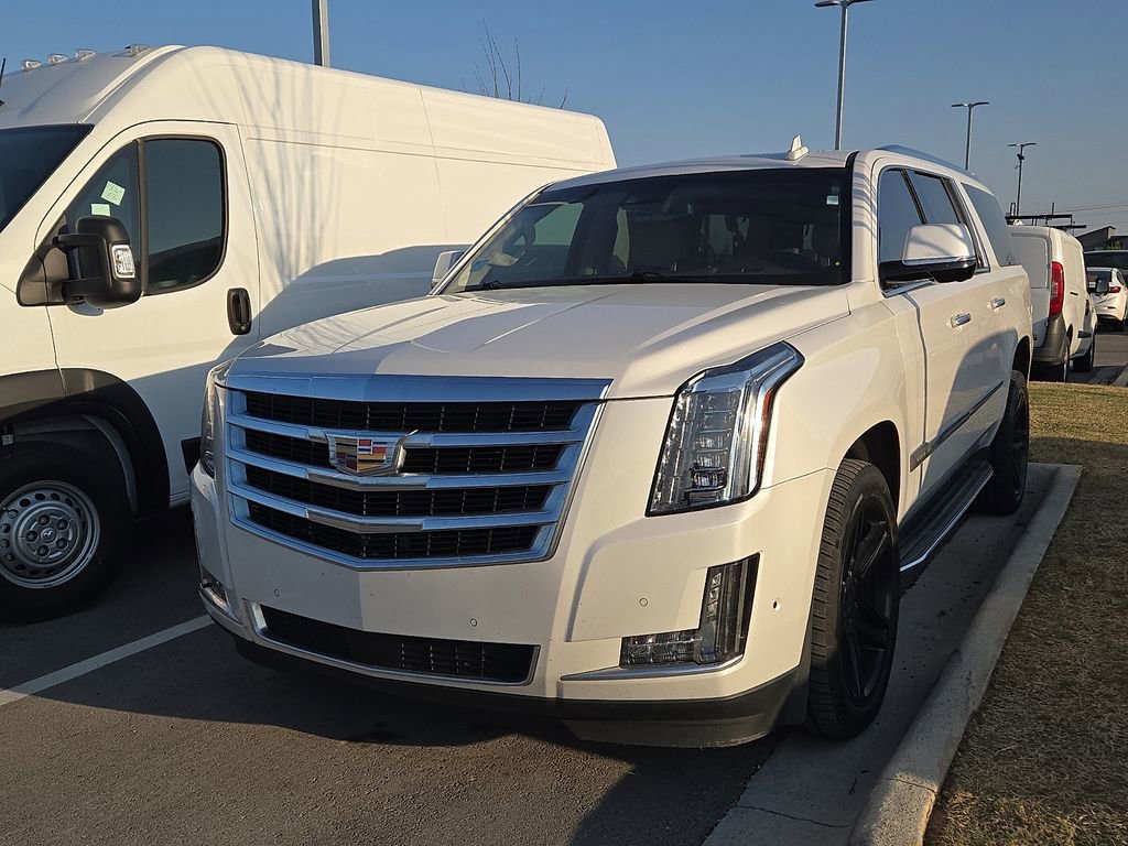 Used 2020 Cadillac Escalade ESV Premium Luxury image 1