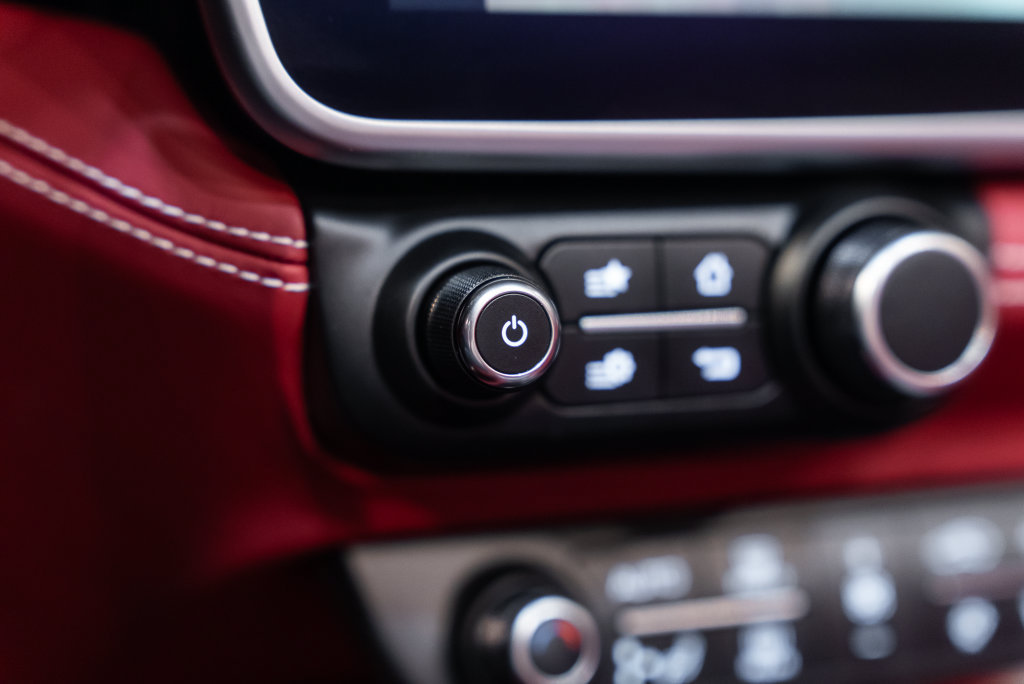 Certified 2022 Ferrari Portofino M RWD image 42