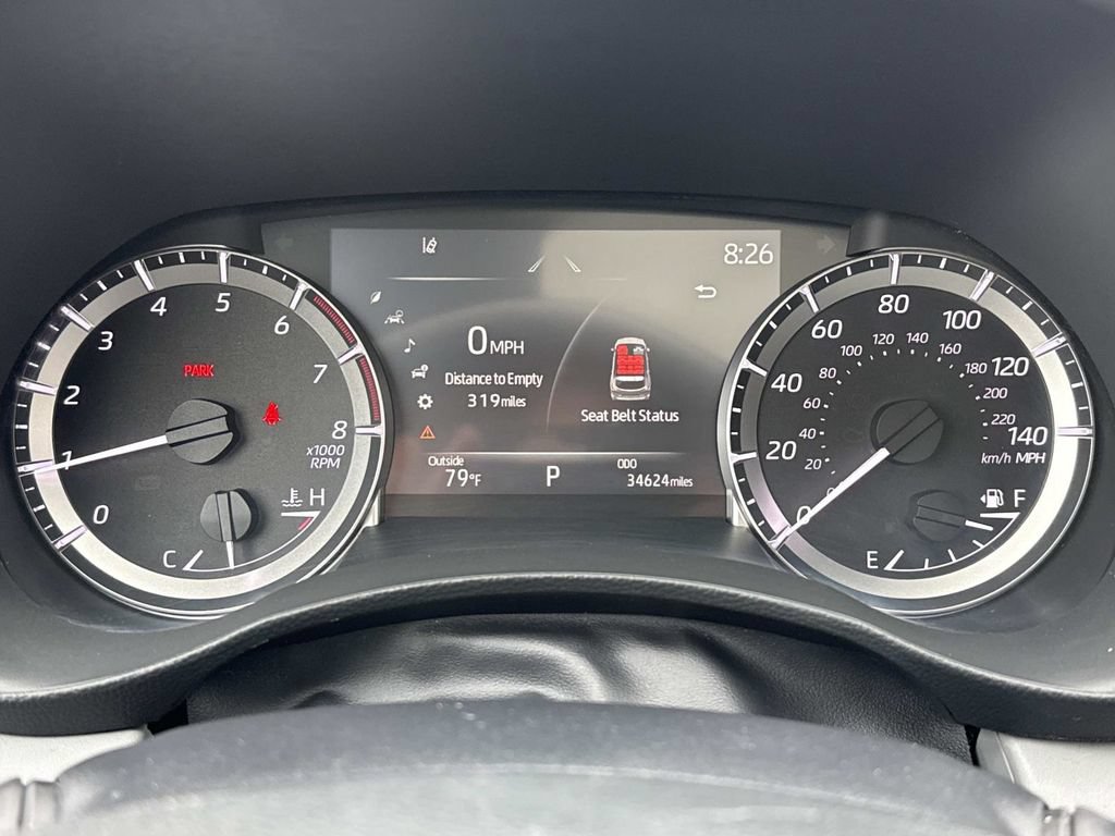 Used 2023 Toyota Highlander XLE FWD image 24