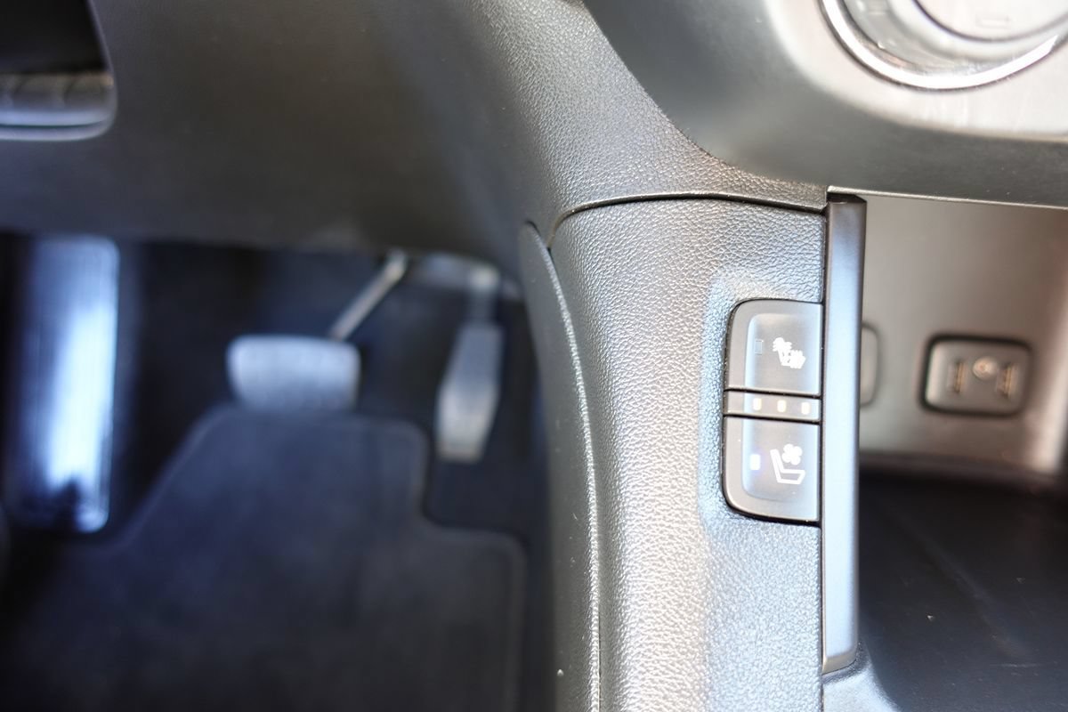 Used 2019 GMC Acadia Denali w/ Technology Package FWD image 47
