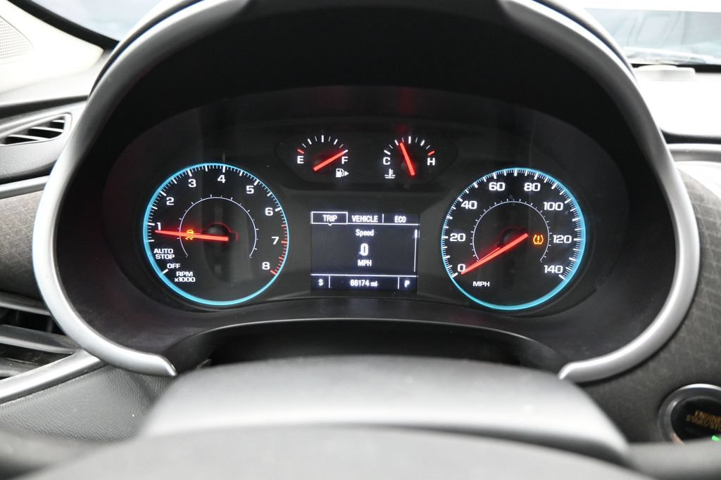 Used 2020 Chevrolet Malibu LS FWD image 14