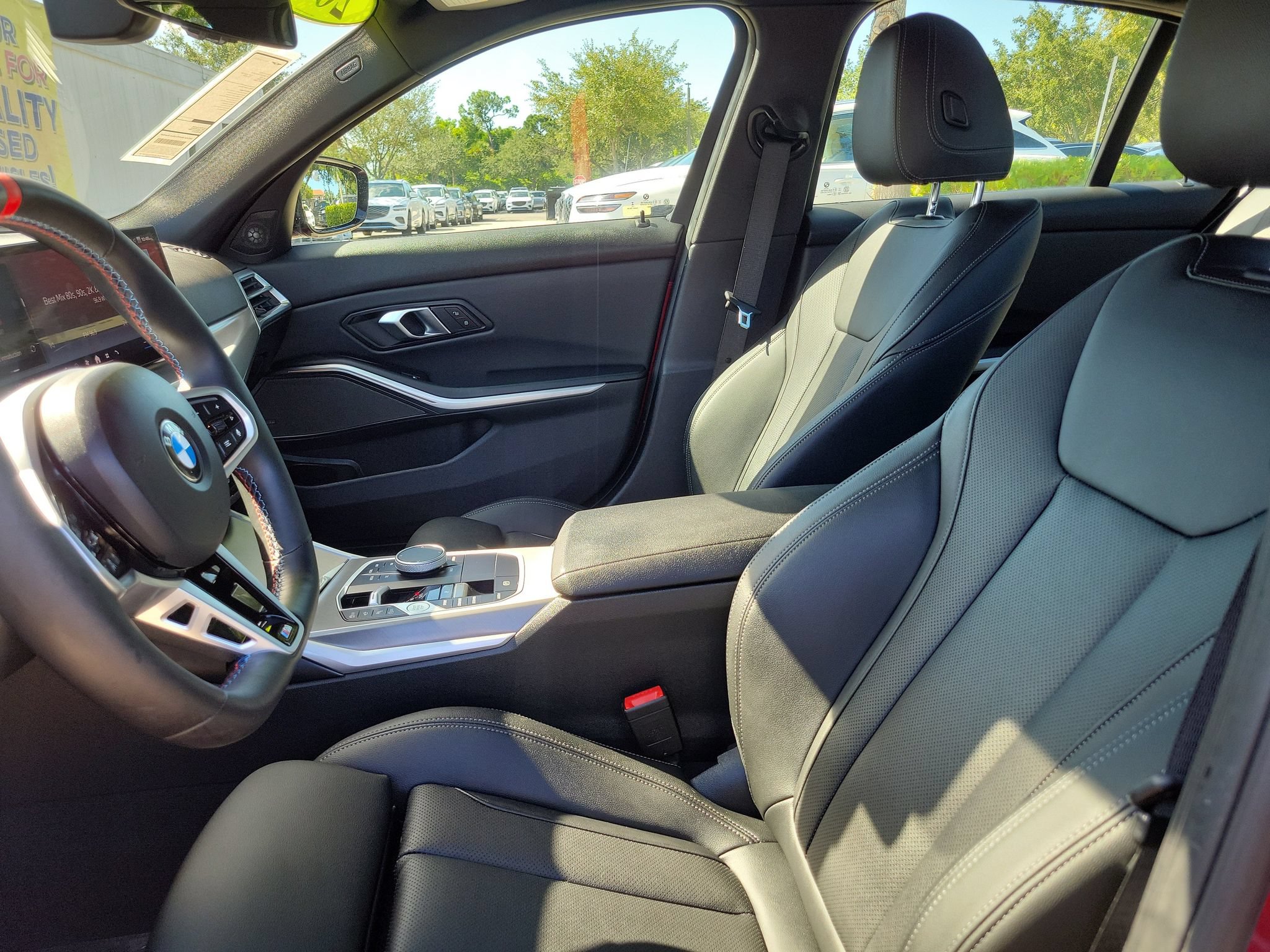 Used 2025 BMW M340i w/ Premium Package RWD image 21