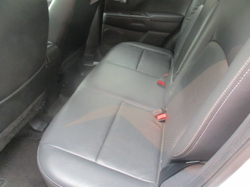 Used 2015 Mitsubishi Outlander Sport GT FWD image 7