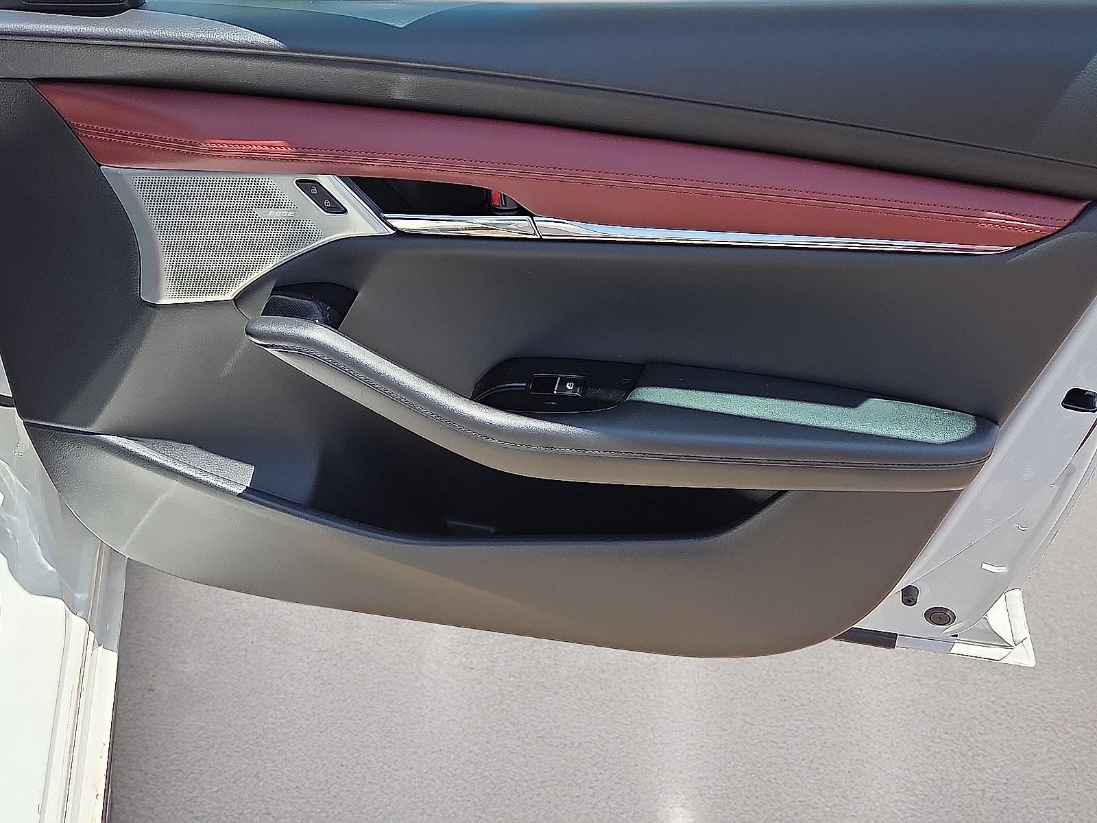New 2026 MAZDA MAZDA3 2.5 S Hatchback w/ Premium Pkg FWD image 13