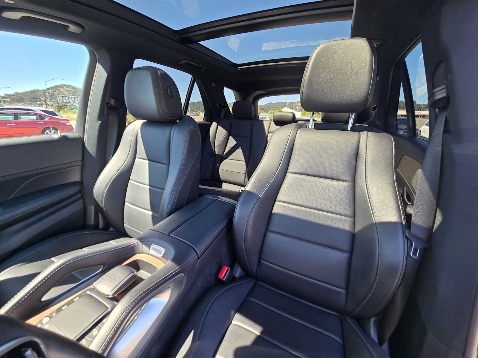 Used 2021 Mercedes-Benz GLE 350 4MATIC image 21