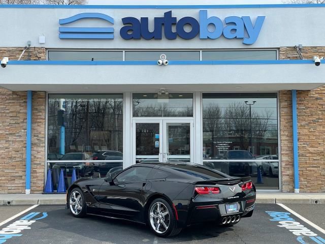 Used 2015 Chevrolet Corvette Stingray Coupe w/ 2LT Preferred Equipment Group image 10