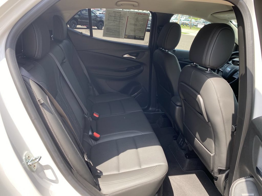 Used 2024 Buick Encore GX Avenir w/ Avenir Technology Package FWD image 30