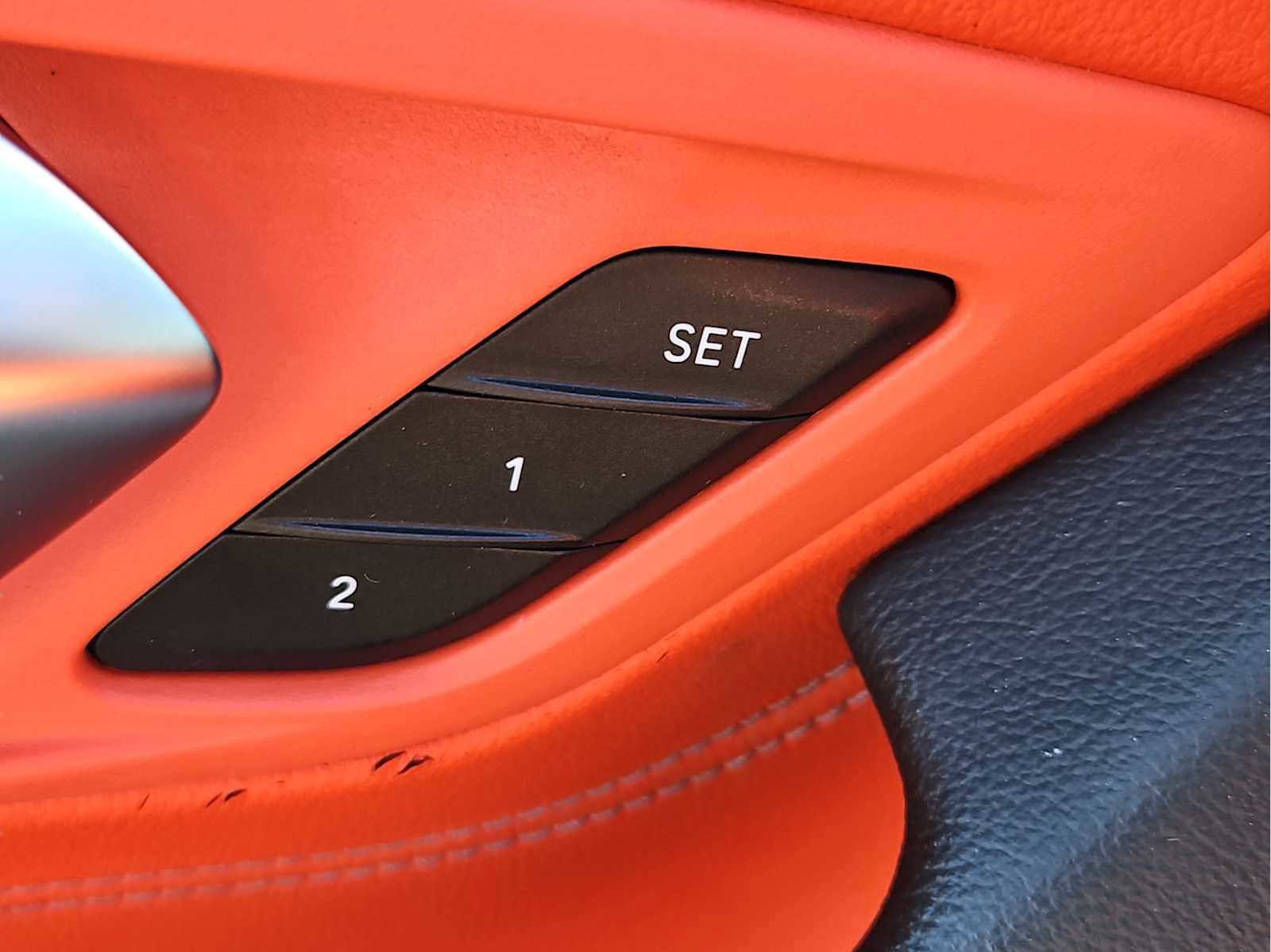 Used 2020 BMW Z4 M40i w/ Executive Package image 14