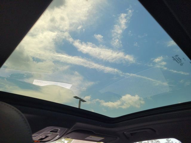 Certified 2025 Audi Q5 Premium Plus w/ Premium Plus image 15