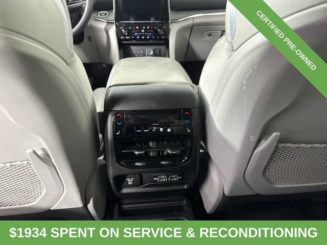 Certified 2023 Jeep Grand Cherokee L Overland w/ Luxury Tech Group IV AWD/4WD image 16