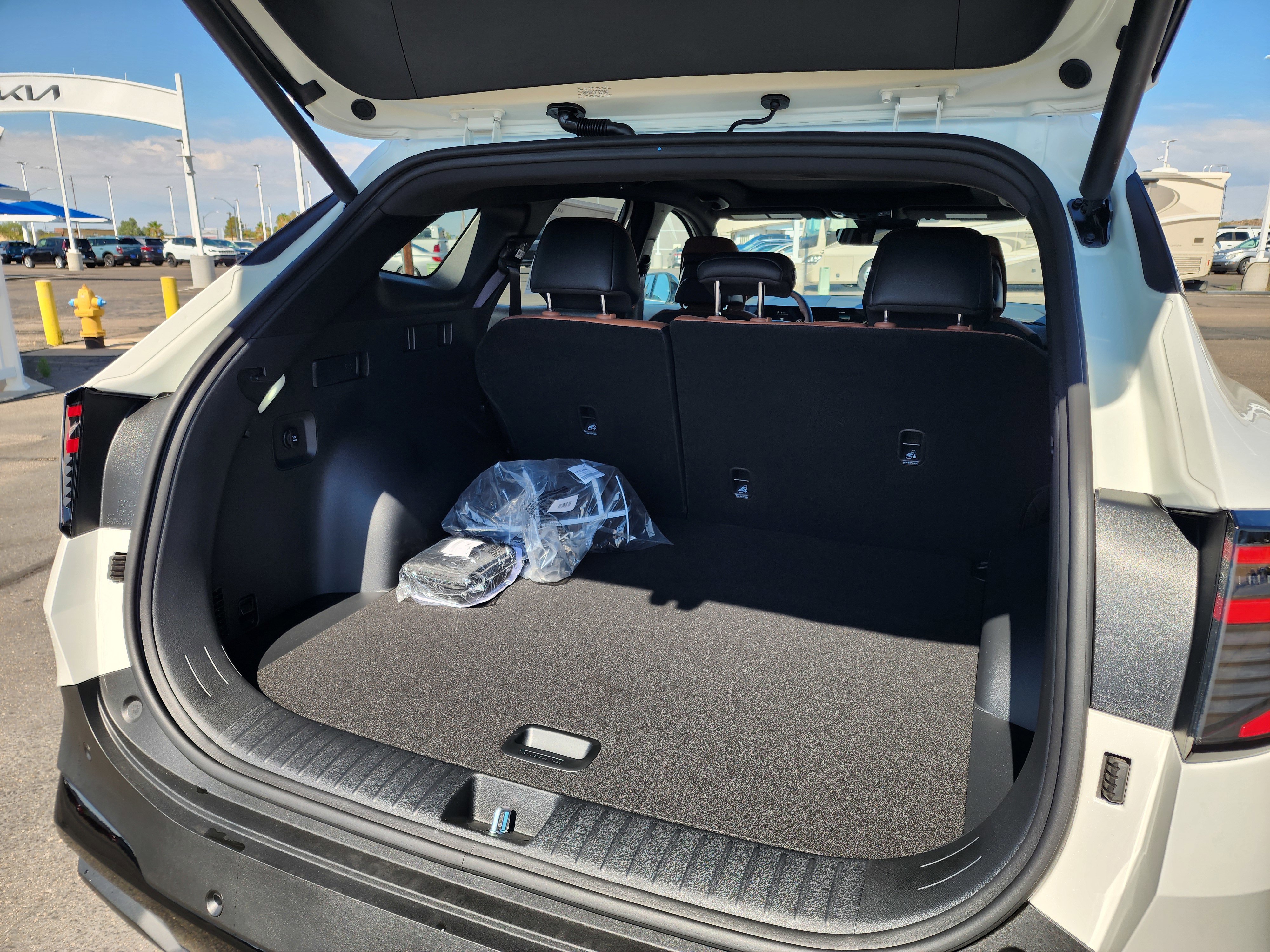New 2026 Kia Sportage AWD Hybrid image 12