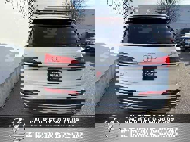 Used 2021 Audi Q7 2.0T Premium Plus w/ Premium Plus Package image 4