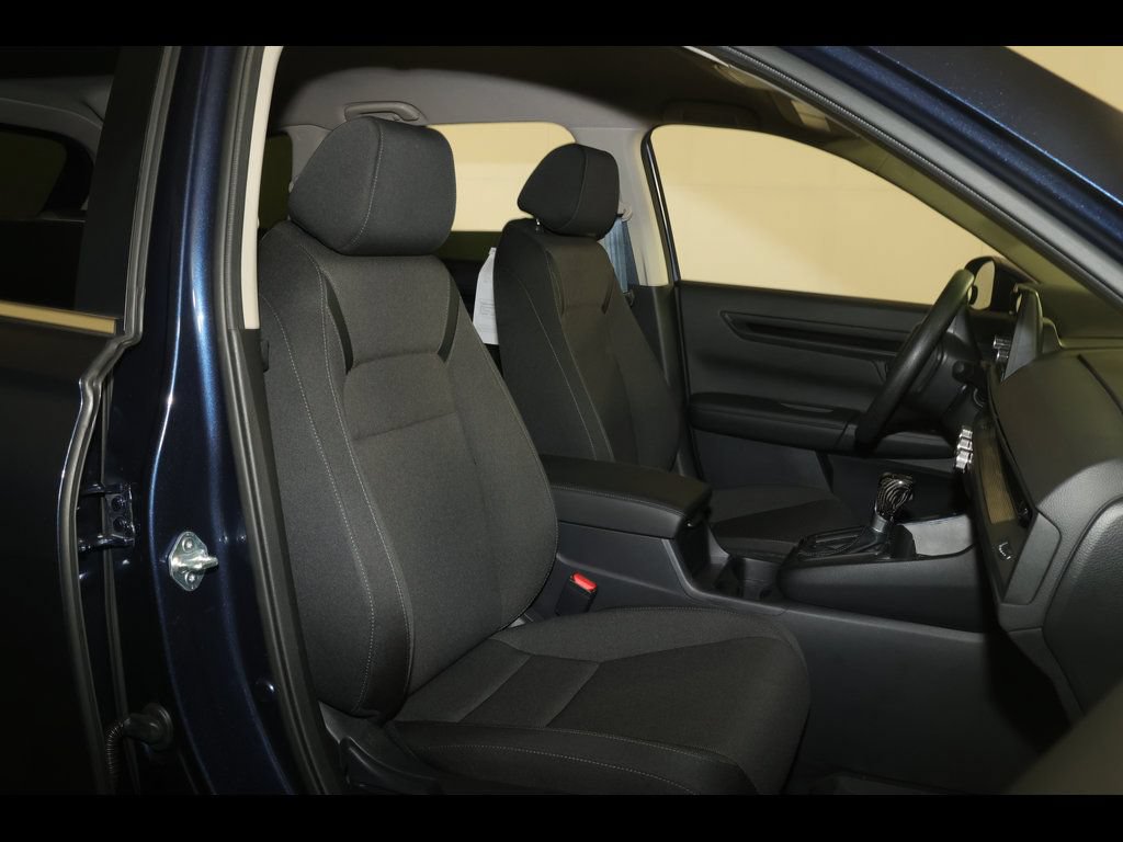 Used 2025 Honda CR-V LX image 28