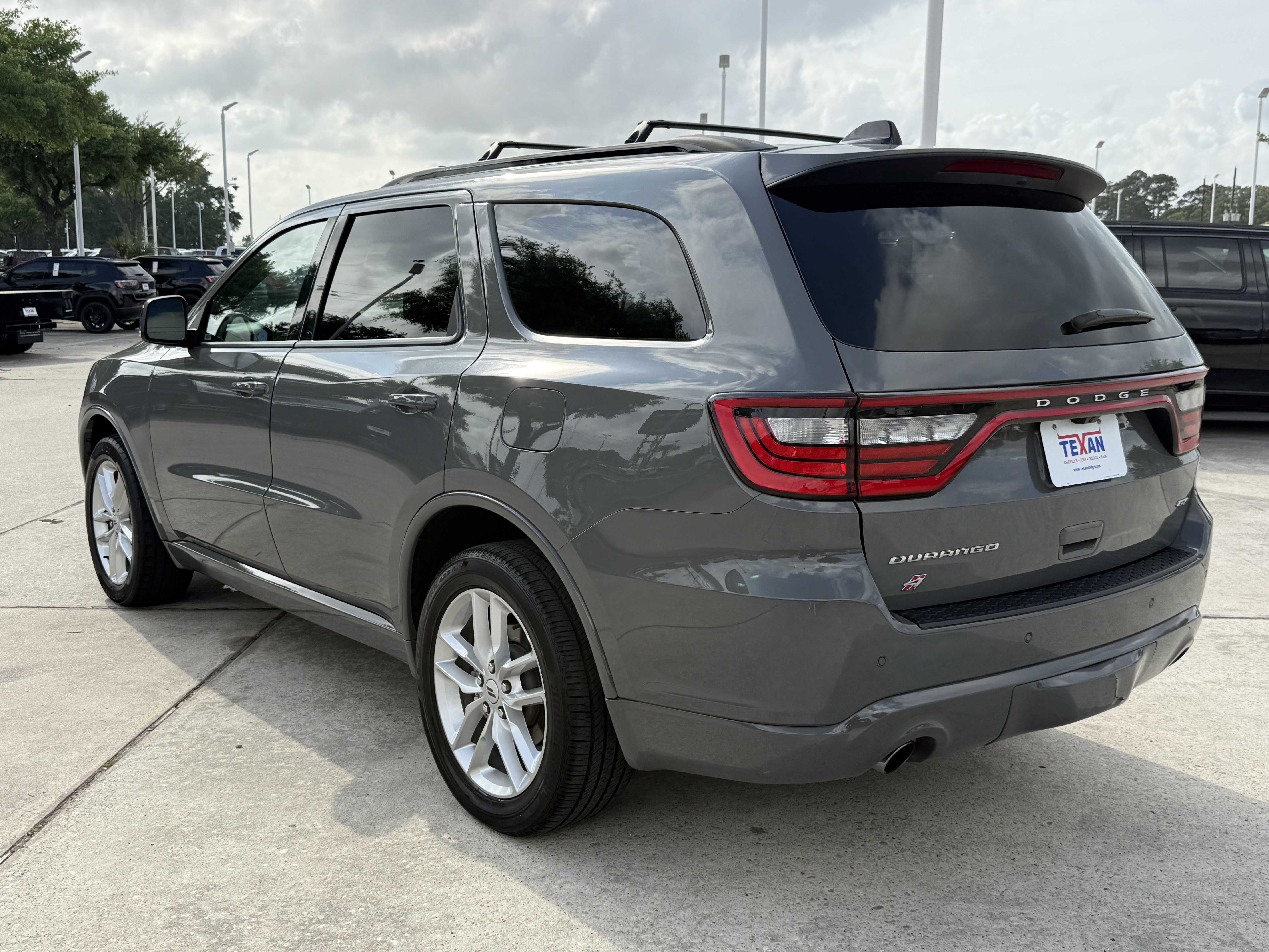 Used 2025 Dodge Durango GT image 5