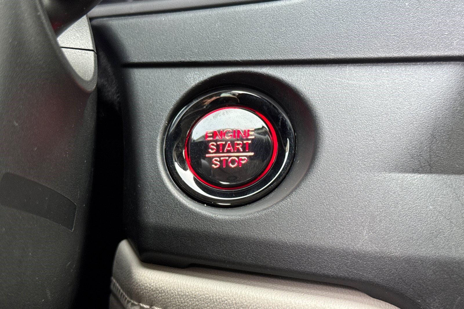 Used 2025 Honda Accord SE image 32