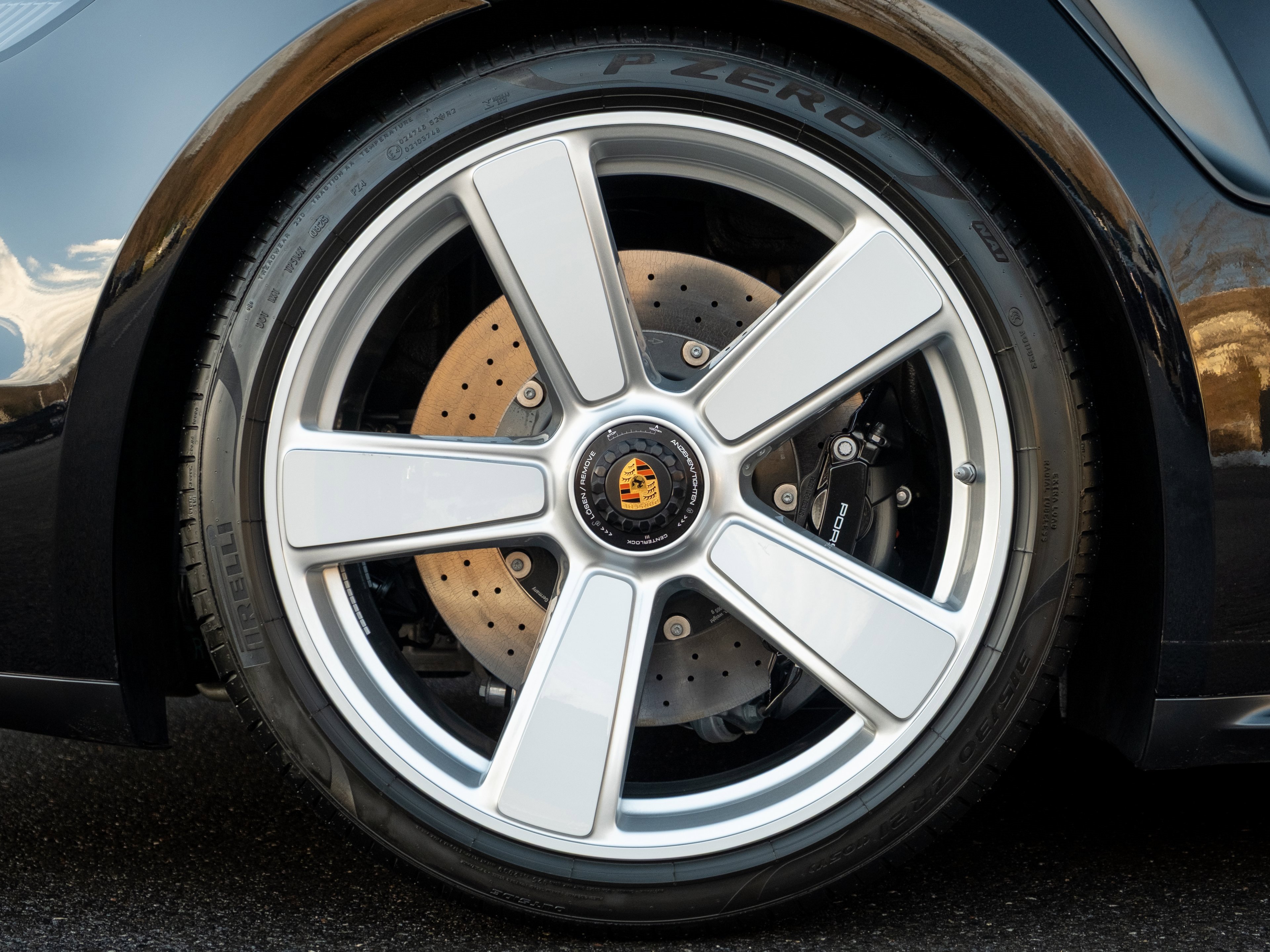 Certified 2025 Porsche 911 Turbo image 14