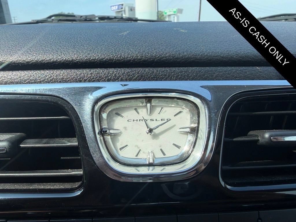 Used 2012 Chrysler 200 Touring FWD image 15