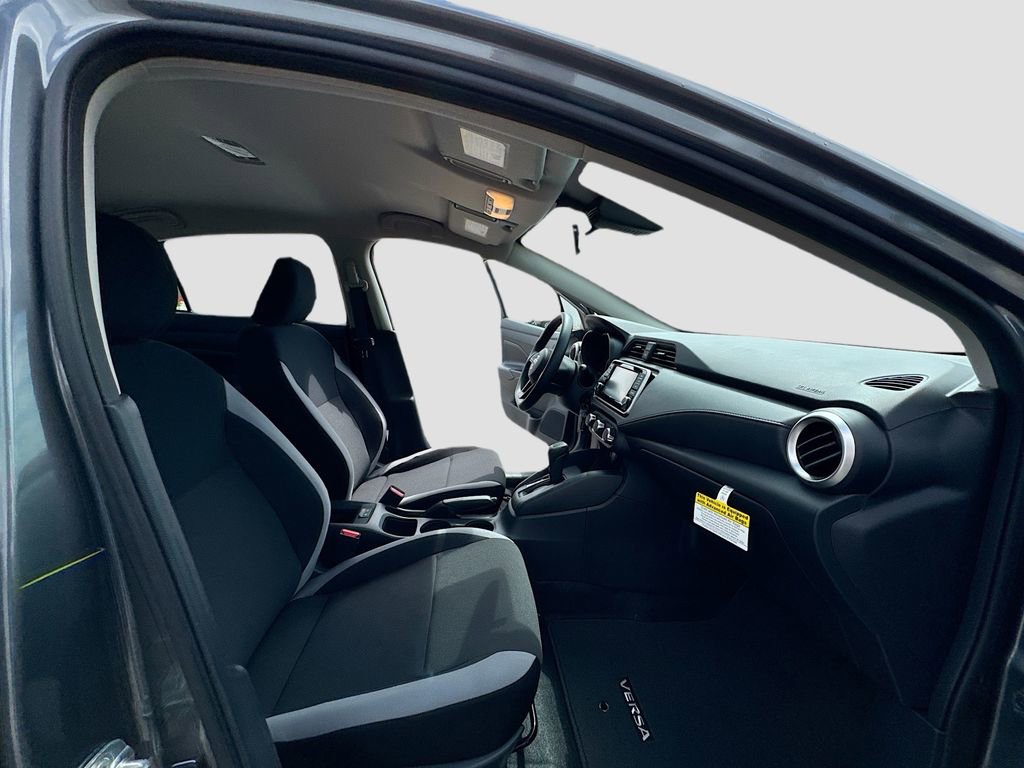 Used 2025 Nissan Versa S w/ S Plus Package image 23