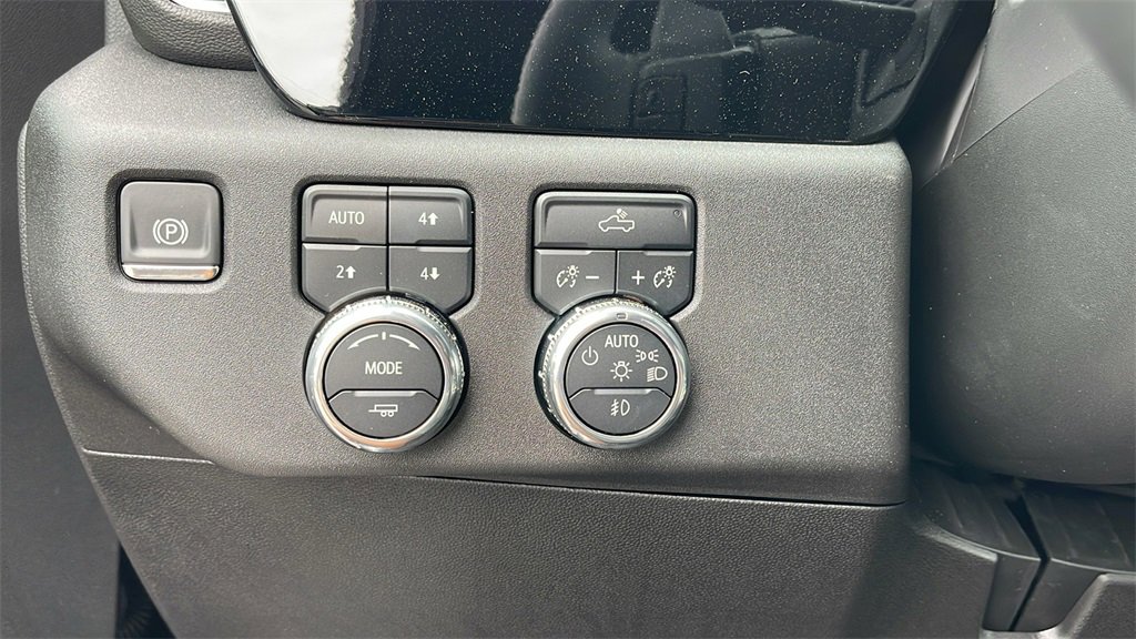 New 2026 GMC Sierra 1500 Elevation image 24
