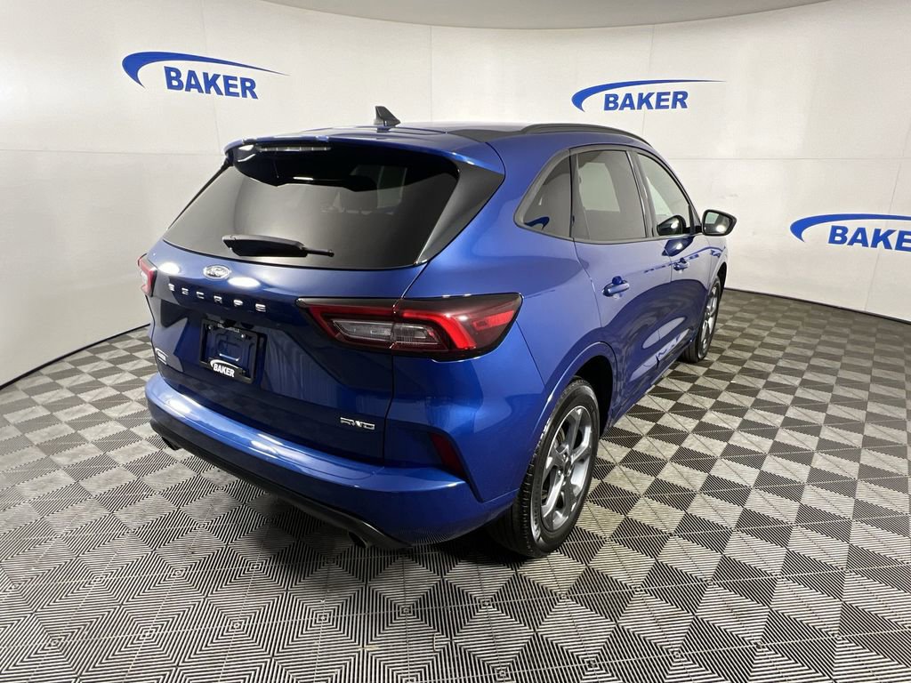 Used 2023 Ford Escape ST-Line image 9