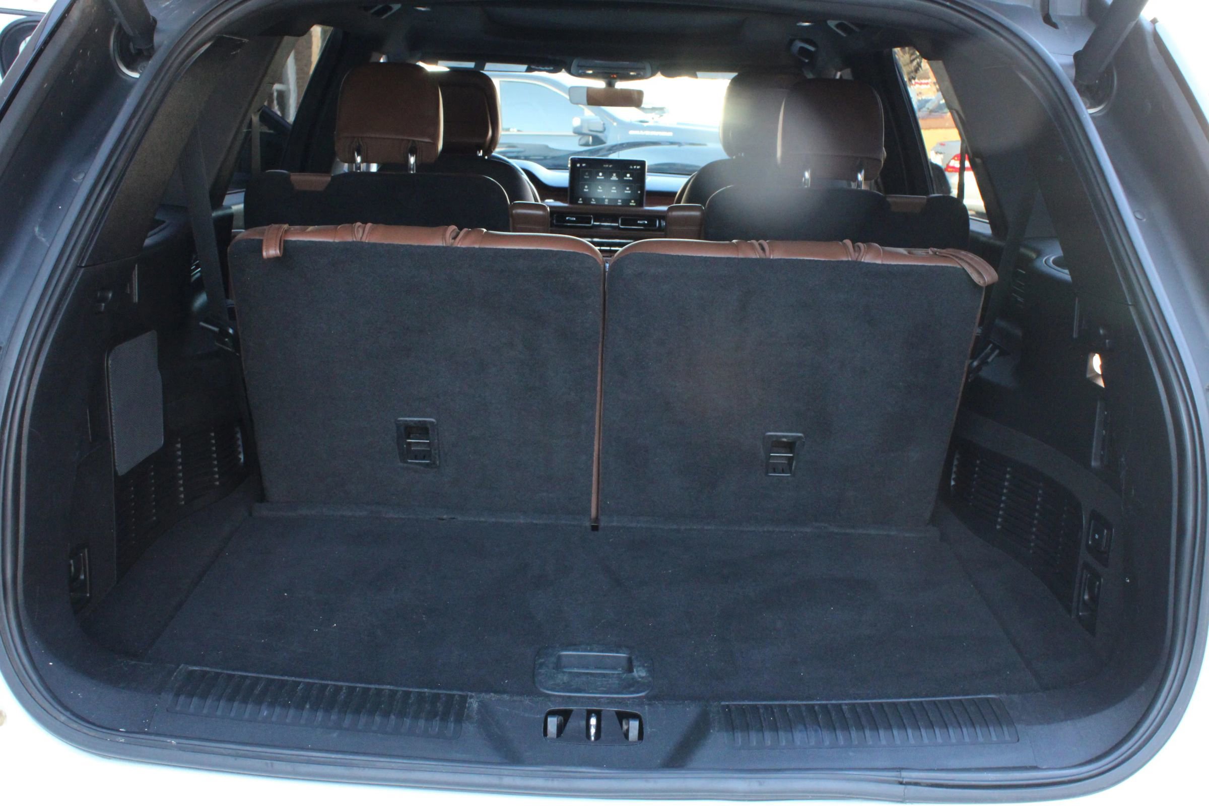 Used 2020 Lincoln Aviator Reserve w/ Equipment Group 201A image 43