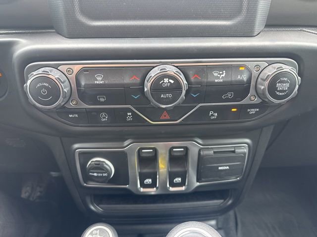 Used 2022 Jeep Wrangler Sport AWD/4WD image 25