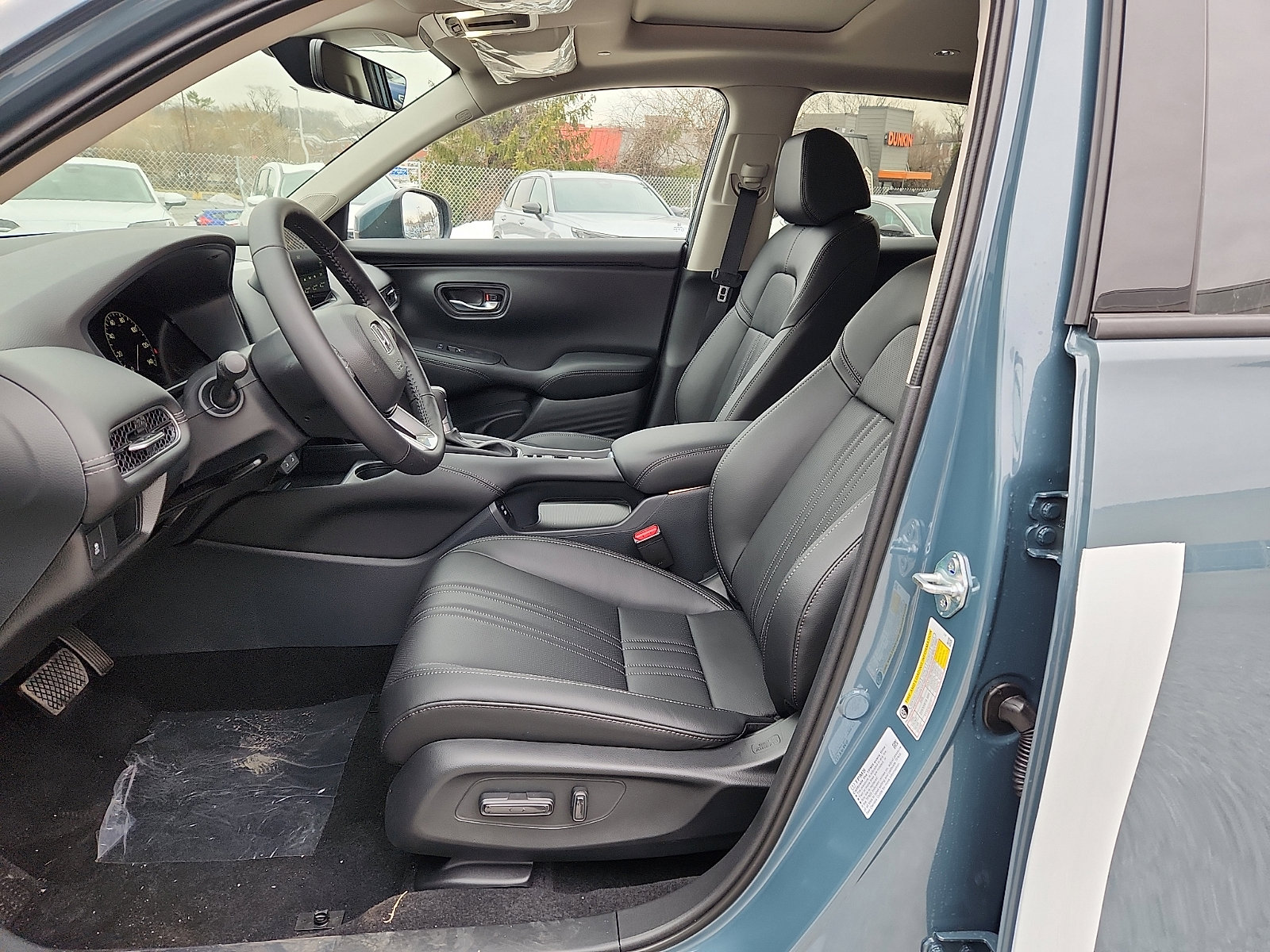 New 2026 Honda HR-V EX-L image 9