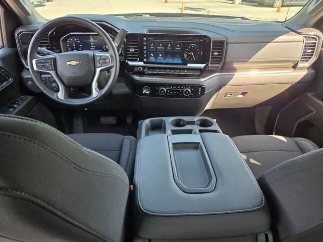 Used 2024 Chevrolet Silverado 1500 LT AWD/4WD image 13