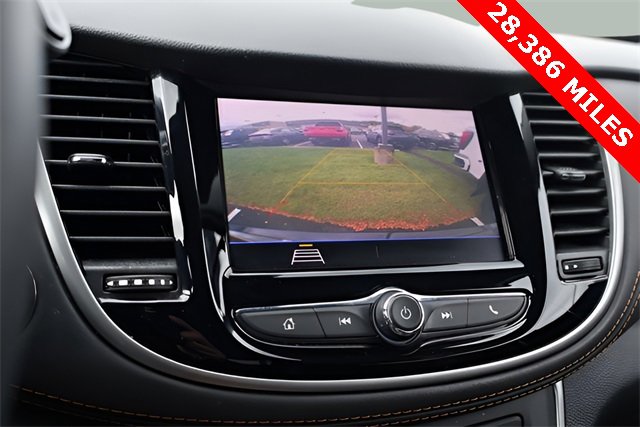 Used 2022 Chevrolet Trax LT w/ LT Convenience Package image 21