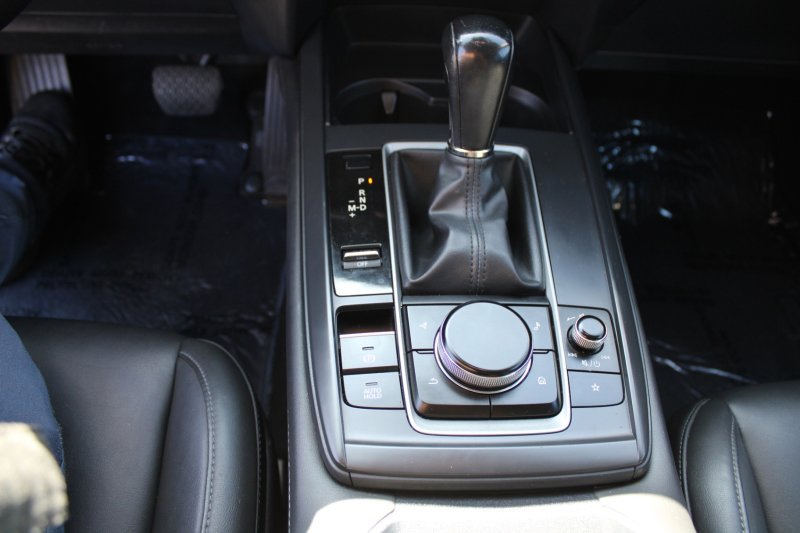 Used 2021 MAZDA CX-30 FWD 2.5 S w/ Select Package image 11