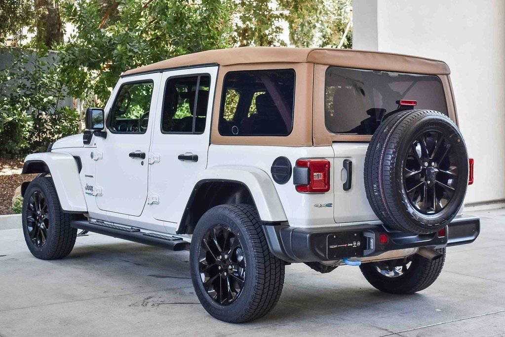 Used 2022 Jeep Wrangler Unlimited Sahara 4xe w/ Safety Group image 4