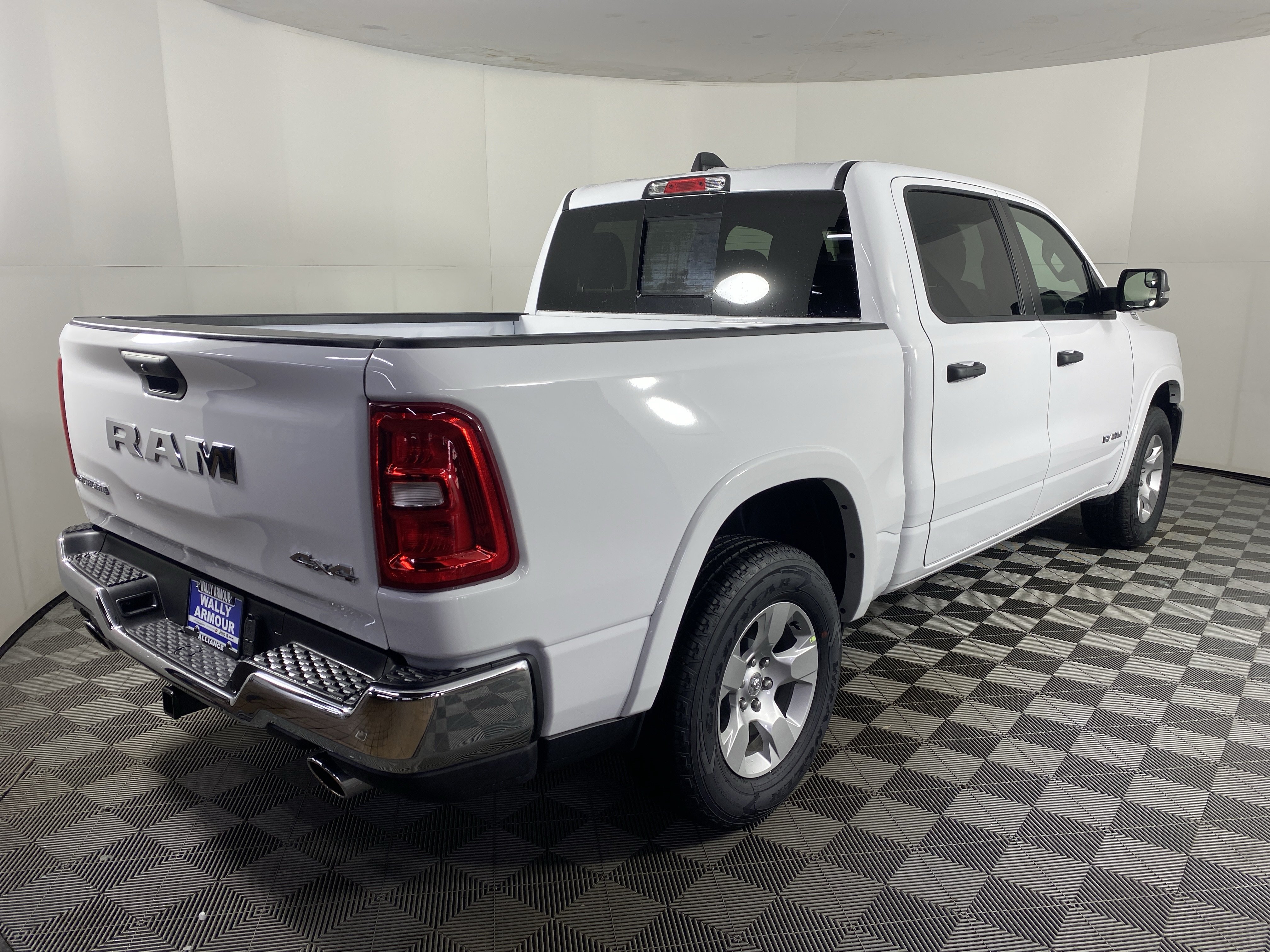 New 2026 RAM 1500 Big Horn AWD/4WD image 6